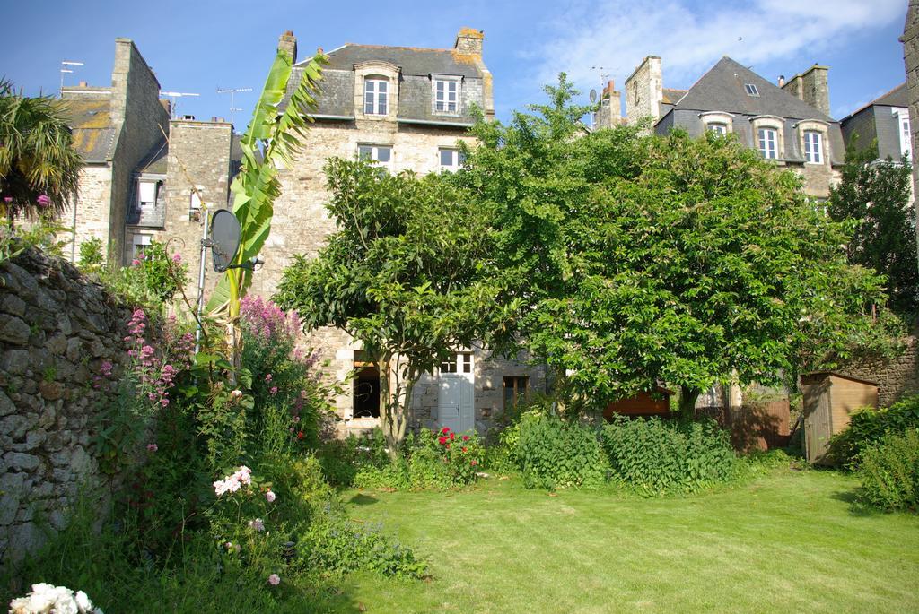 Appartement Des Remparts Dinan Szoba fotó